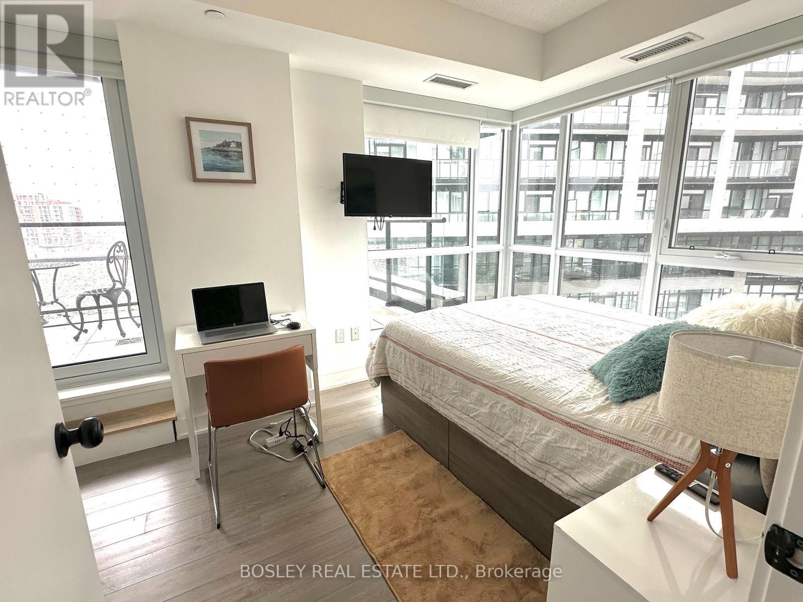 407 - 50 George Butchart Drive, Toronto, ON - Indoor Photo Showing Other Room