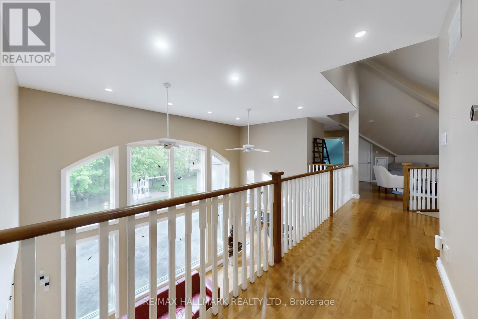 11 Loggers Trail, Whitchurch-Stouffville, ON - Indoor Photo Showing Other Room