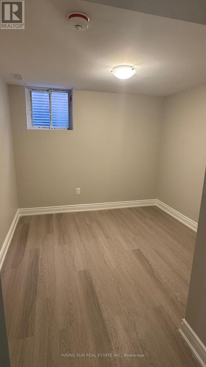 2 Pretty Place, Brampton, ON - Indoor Photo Showing Other Room