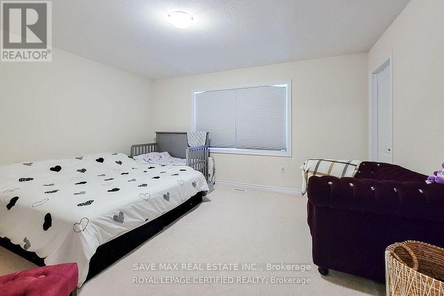 65 Lillian Way, Haldimand, ON - Indoor Photo Showing Bedroom