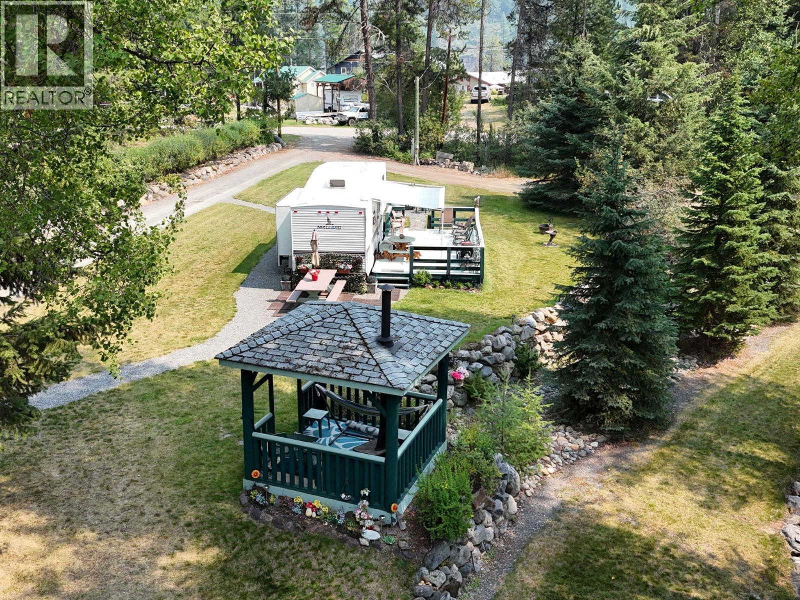 9765 Braunagel Road, Moyie, BC