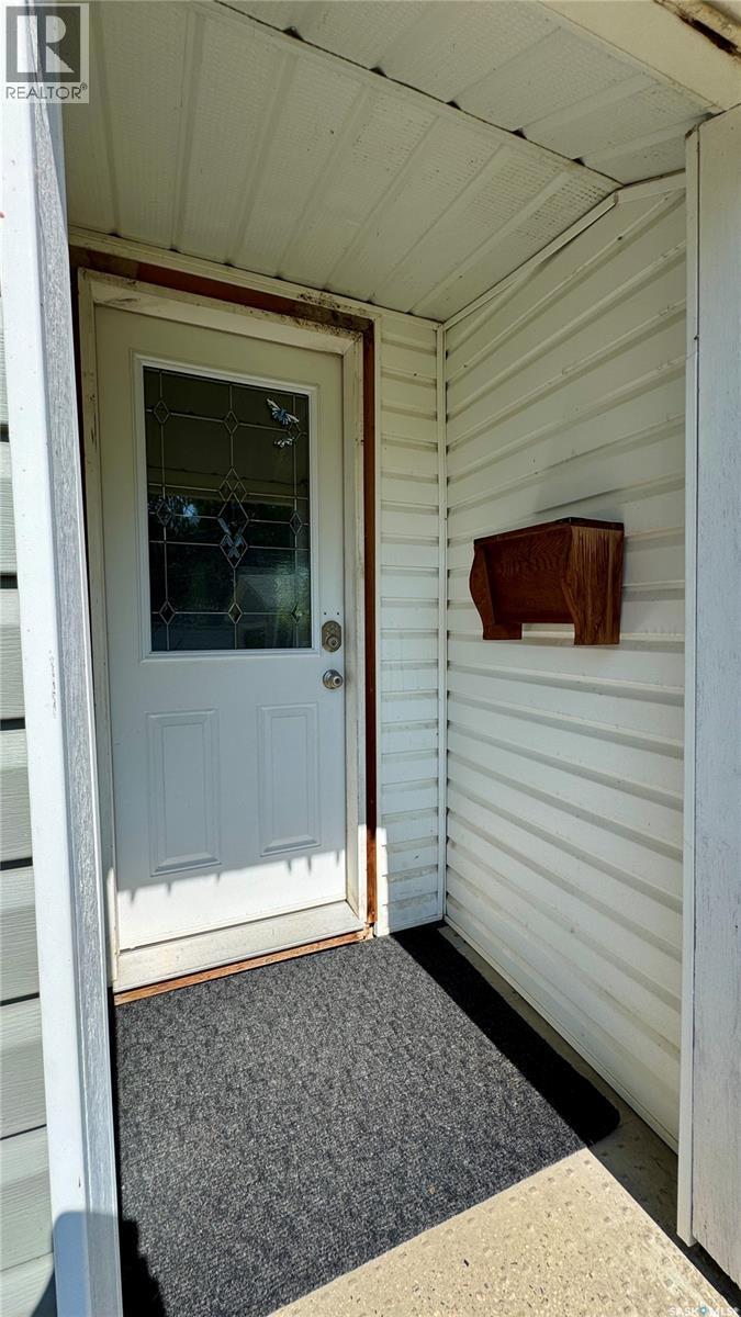 110 Stanley Street, Elbow, SK - Outdoor With Exterior