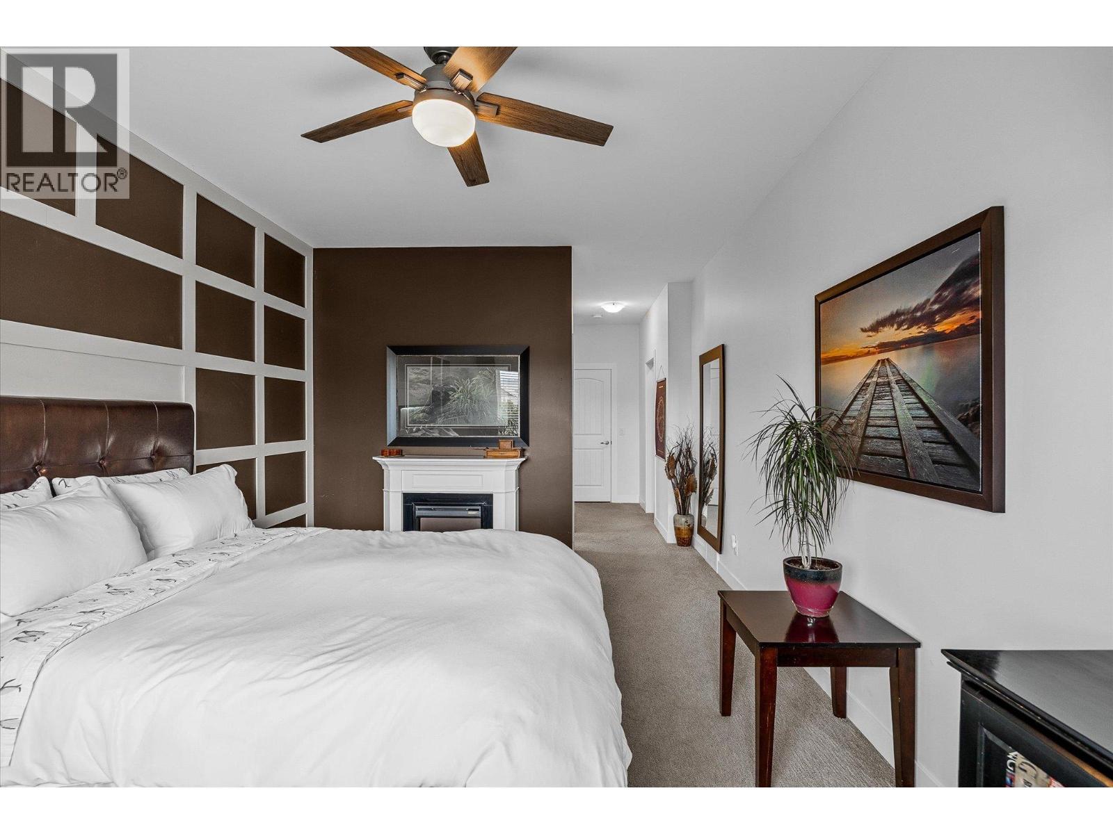 2058 Aspen Drive, Westbank, BC - Indoor Photo Showing Bedroom