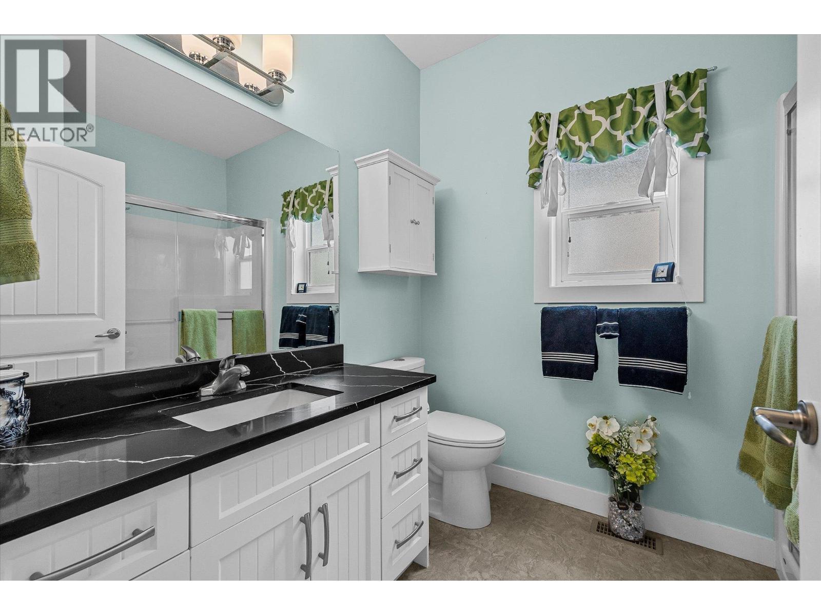 2058 Aspen Drive, Westbank, BC - Indoor Photo Showing Bathroom