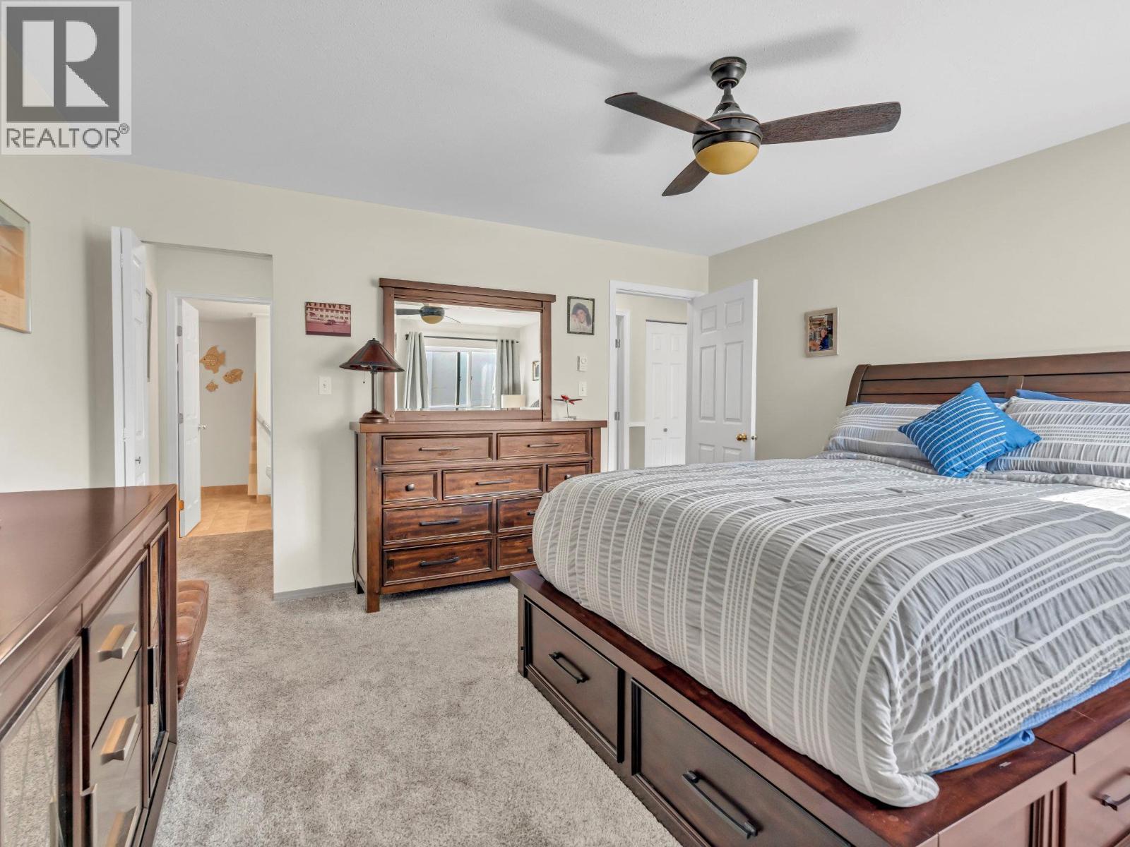 298 Yorkton Avenue Unit# 202, Penticton, BC - Indoor Photo Showing Bedroom