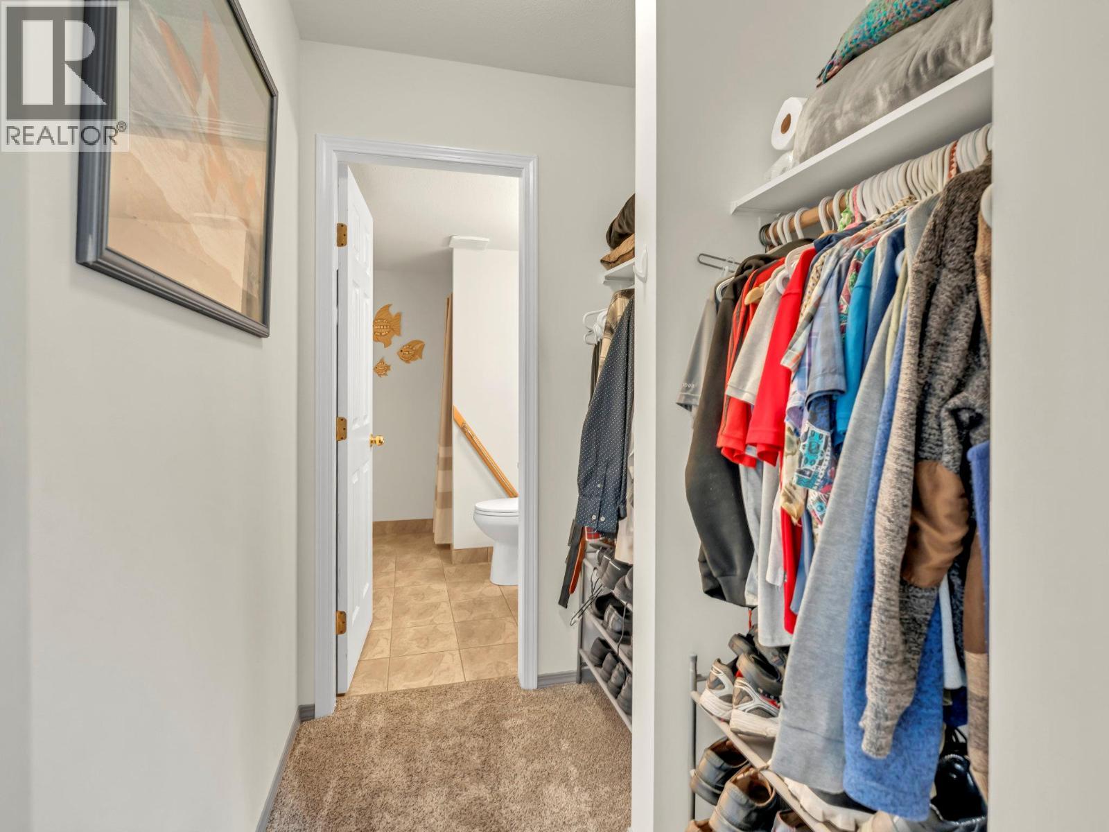 298 Yorkton Avenue Unit# 202, Penticton, BC - Indoor With Storage