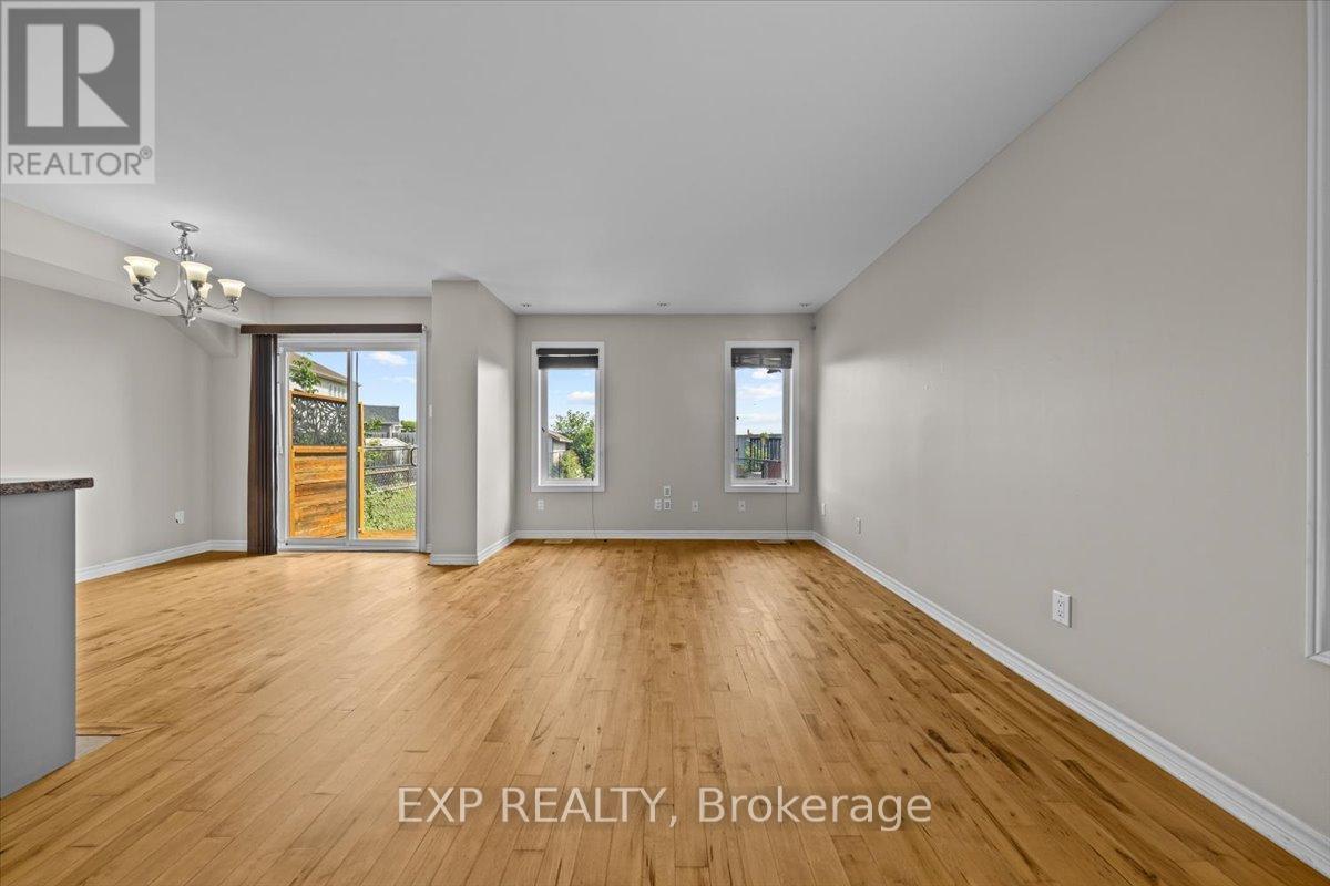 12 John Findlay Terrace, Arnprior, ON - Indoor Photo Showing Other Room