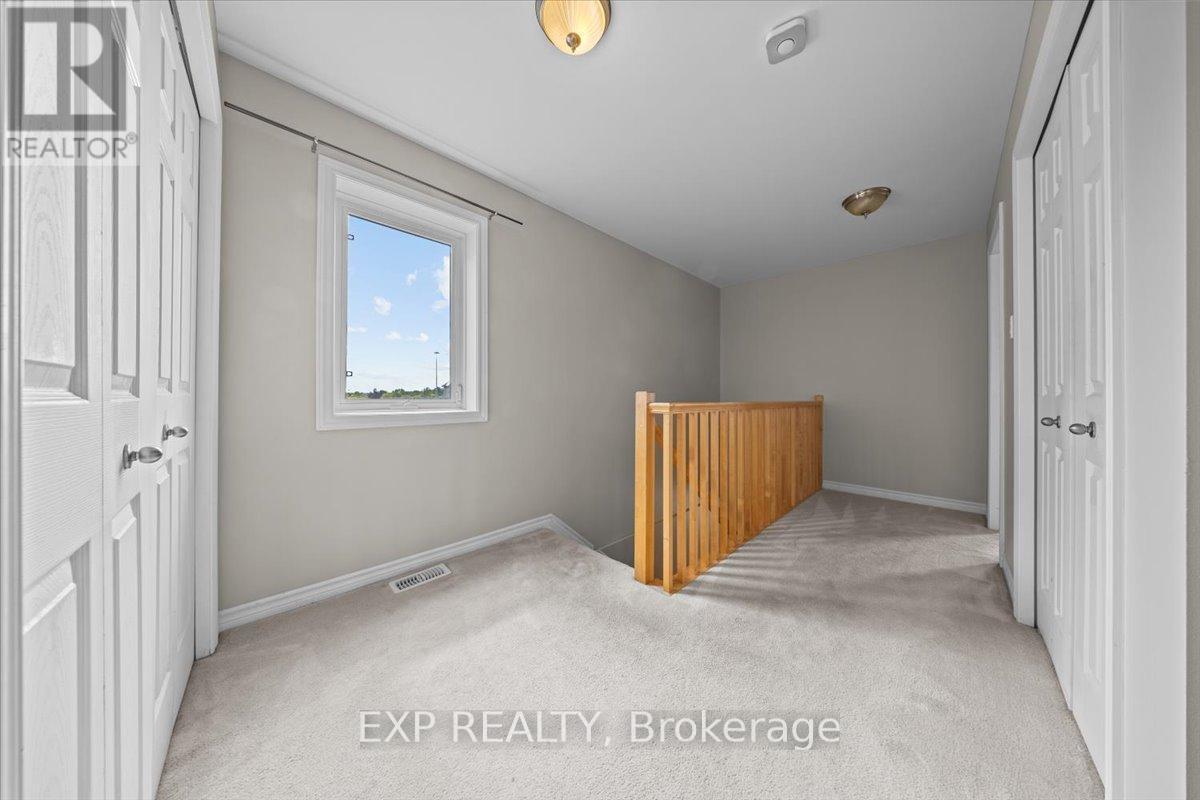 12 John Findlay Terrace, Arnprior, ON - Indoor Photo Showing Other Room