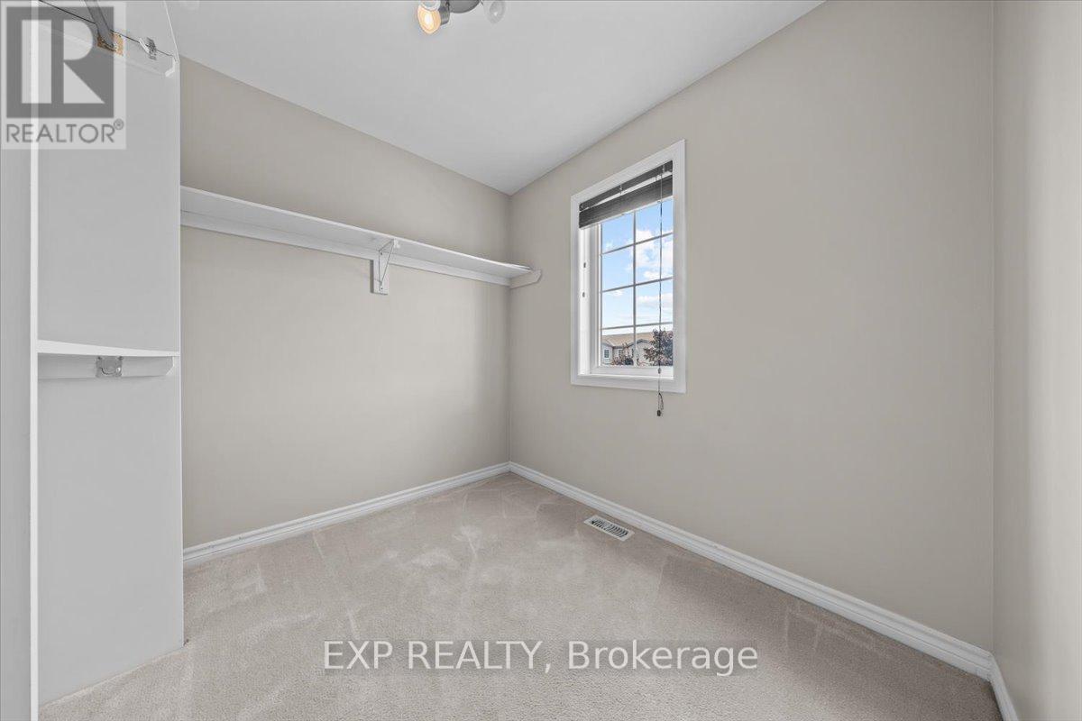 Large Walk-in Closet - 12 John Findlay Terrace, Arnprior, ON - Indoor Photo Showing Other Room