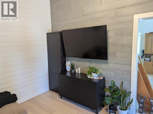 1947 Blubber Bay Rd, Texada Island, BC