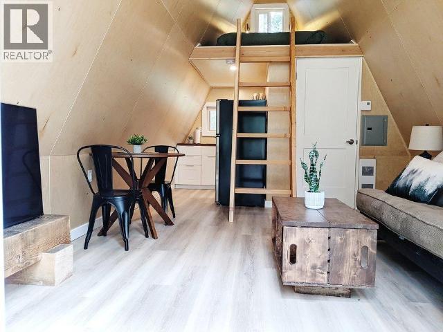 1947 Blubber Bay Rd, Texada Island, BC