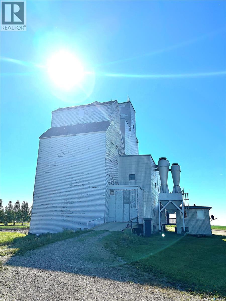 Quantum Processing, Eyebrow Rm No. 193, SK