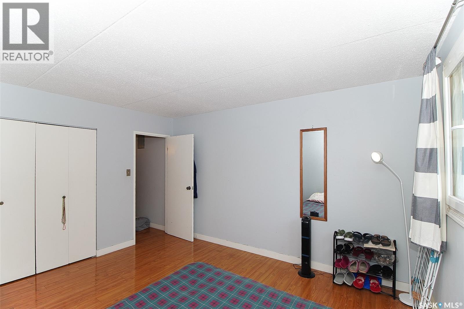 34 39 Centennial Street, Regina, SK - Indoor Photo Showing Bedroom