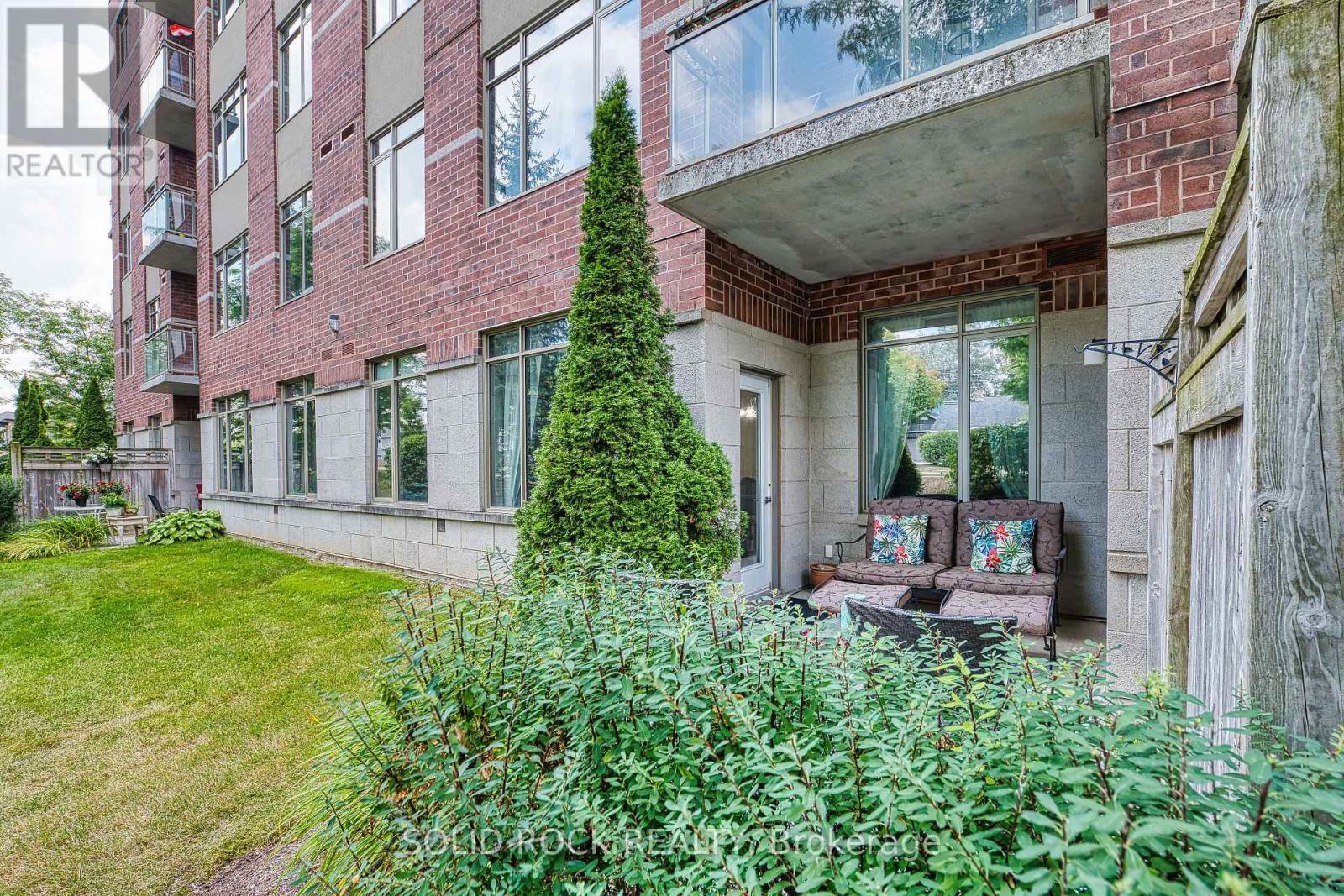 103 - 400 Romeo Street N, Stratford, ON - Outdoor