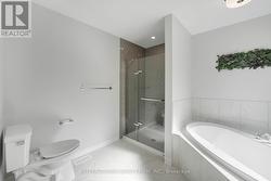 5 Pc Ensuite -