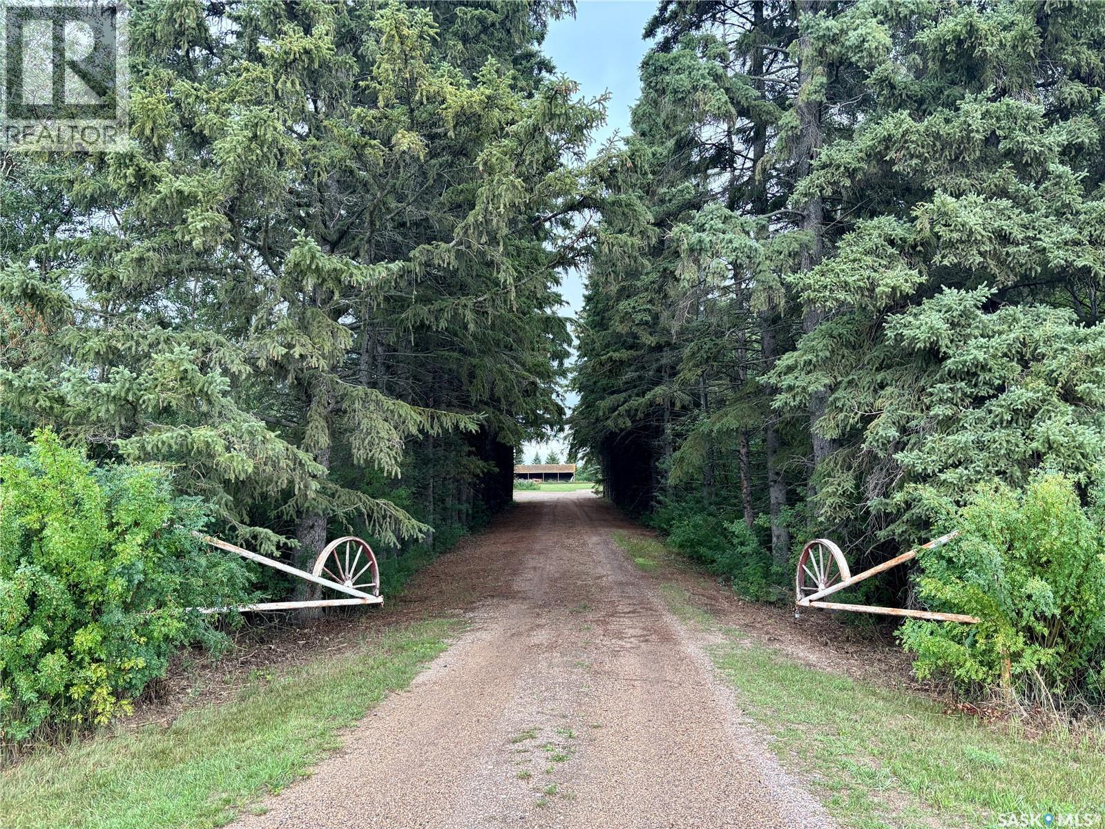 Siklenka Homestead, Parkdale Rm No. 498, SK - Outdoor