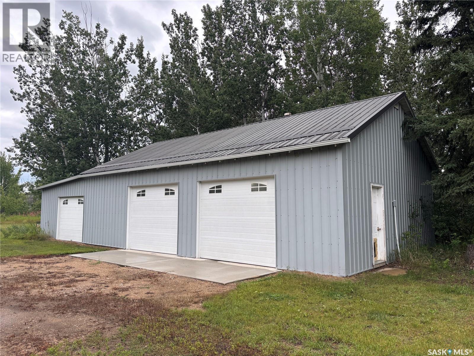 Siklenka Homestead, Parkdale Rm No. 498, SK - Outdoor