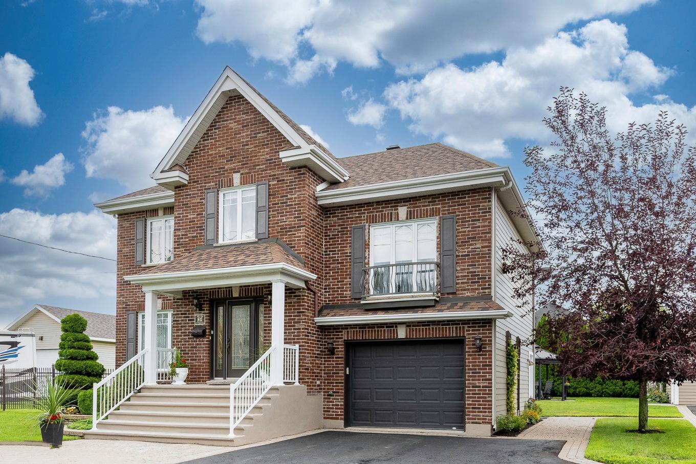 Frontage - 24 Ch. Des Patriotes E., Saint-Jean-Sur-Richelieu, QC - Outdoor With Facade