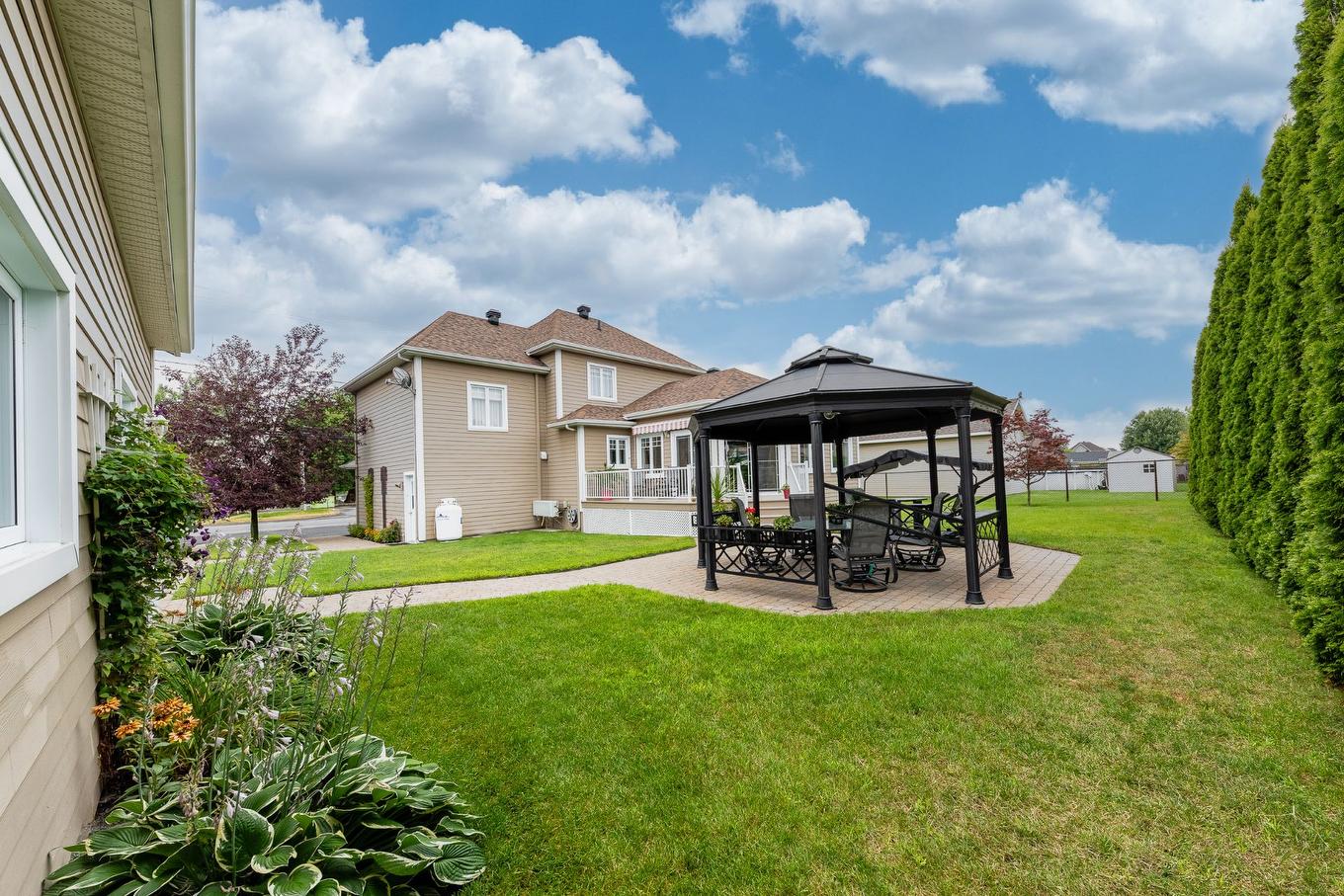 Backyard - 24 Ch. Des Patriotes E., Saint-Jean-Sur-Richelieu, QC - Outdoor