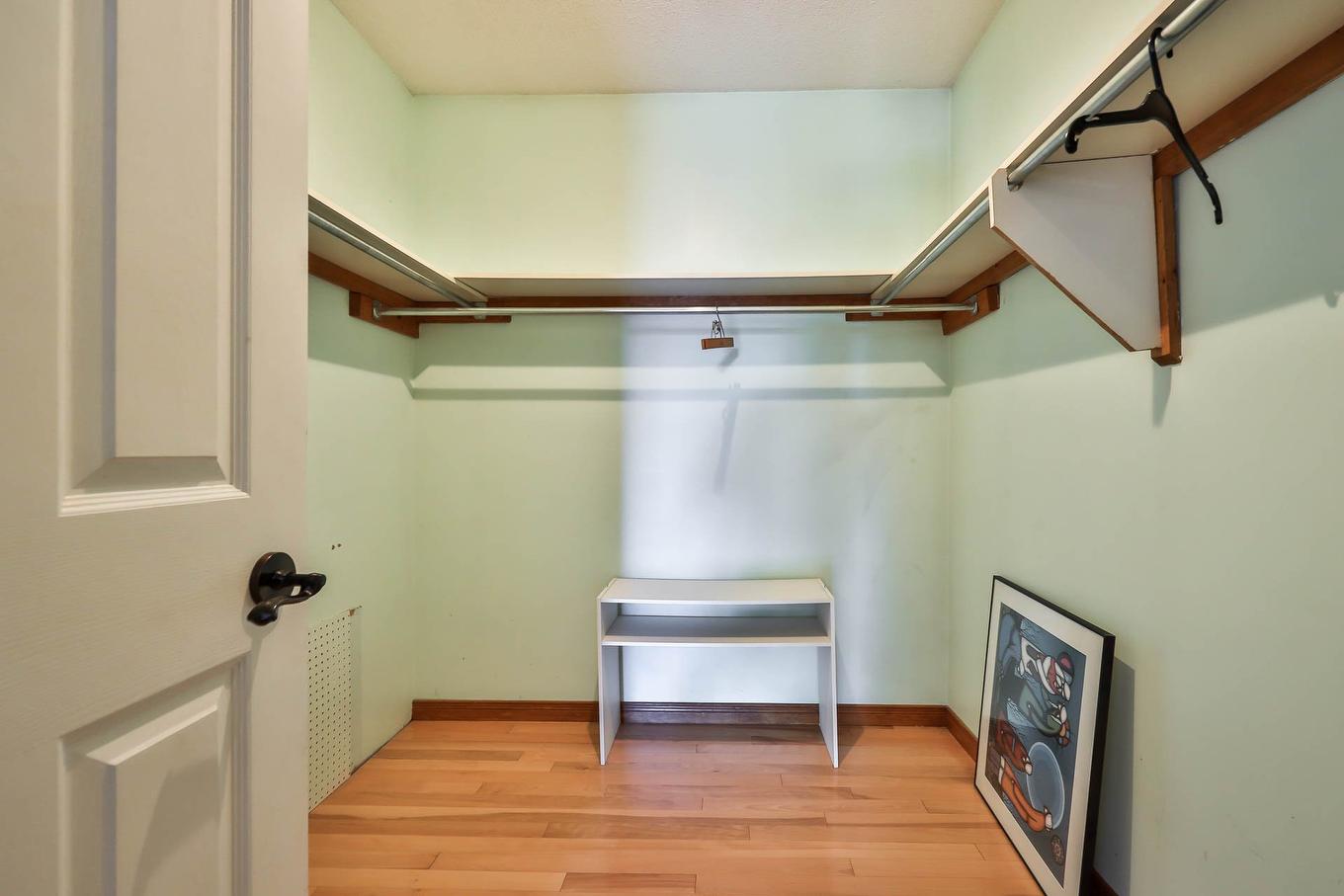 Penderie (Walk-in) - 2 Rue Diotte, Gatineau (Buckingham), QC - Indoor Photo Showing Other Room