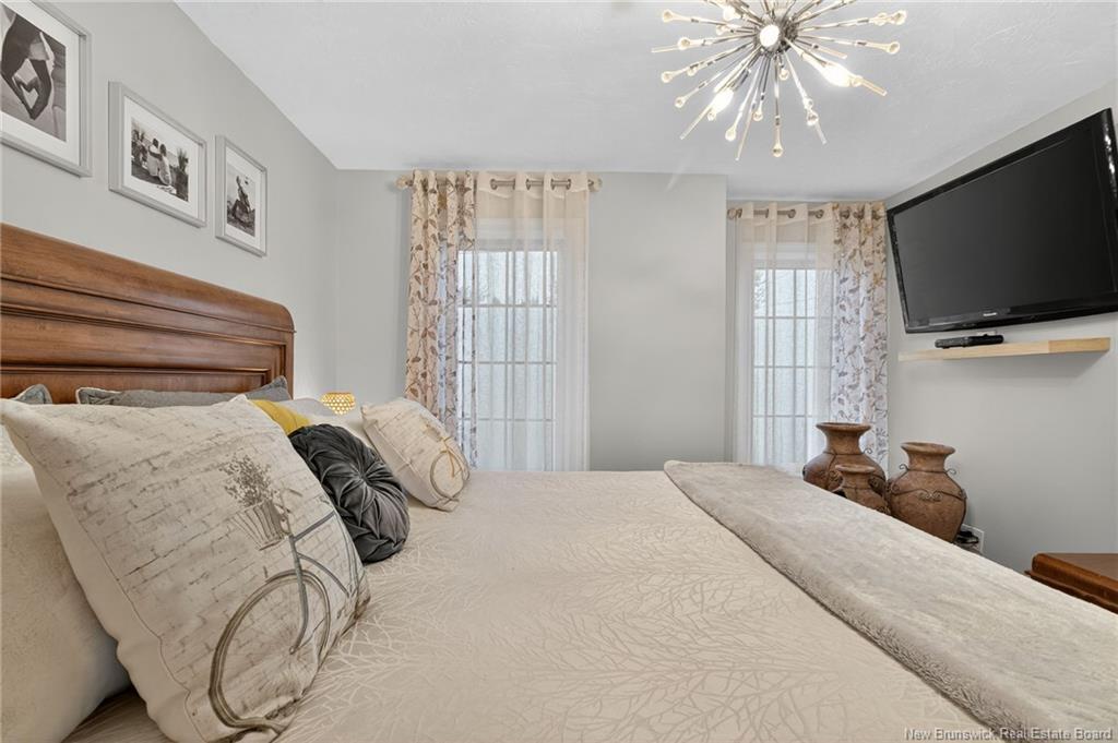 52 Herman, Dieppe, NB