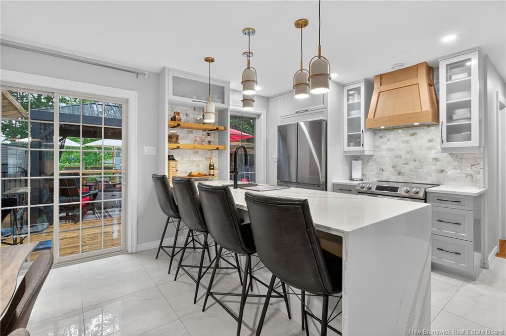 52 Herman, Dieppe, NB