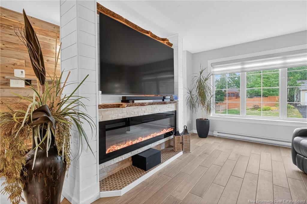 52 Herman, Dieppe, NB