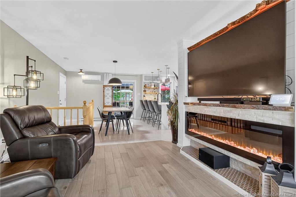 52 Herman, Dieppe, NB