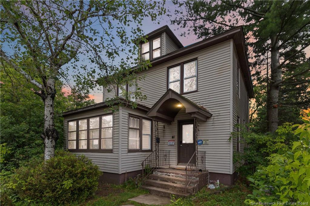 41 Macaleese, Moncton, NB