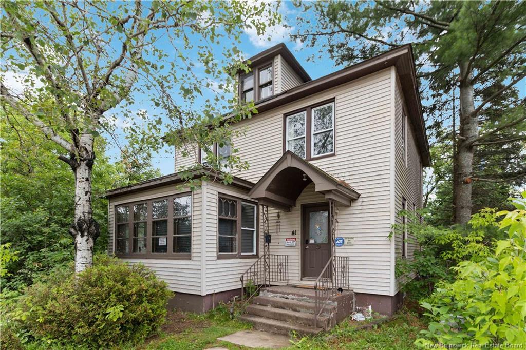 41 Macaleese, Moncton, NB