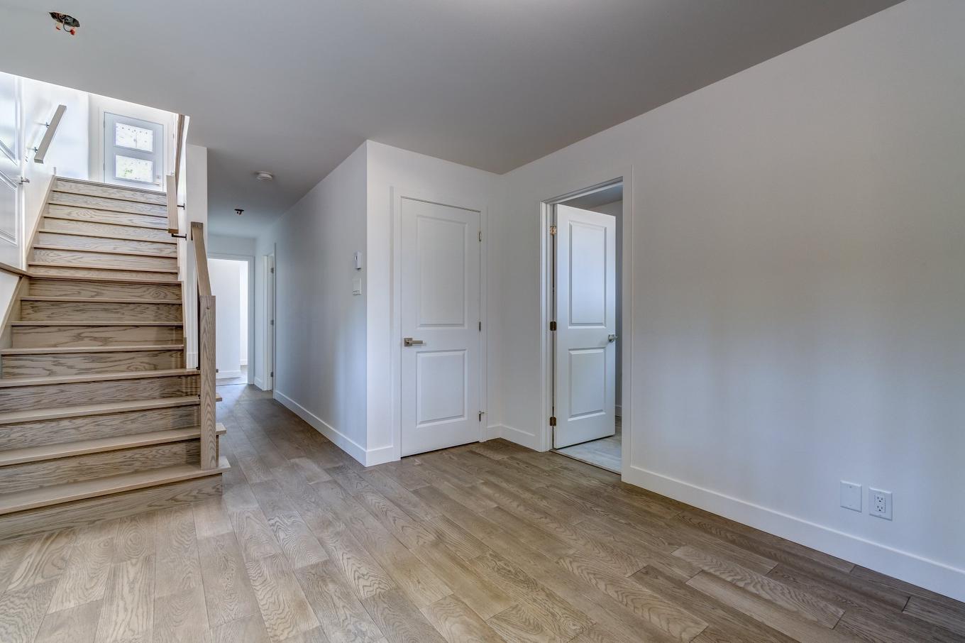 Salle familiale - 8757 Rue De Touraine, Sorel-Tracy, QC - Indoor Photo Showing Other Room