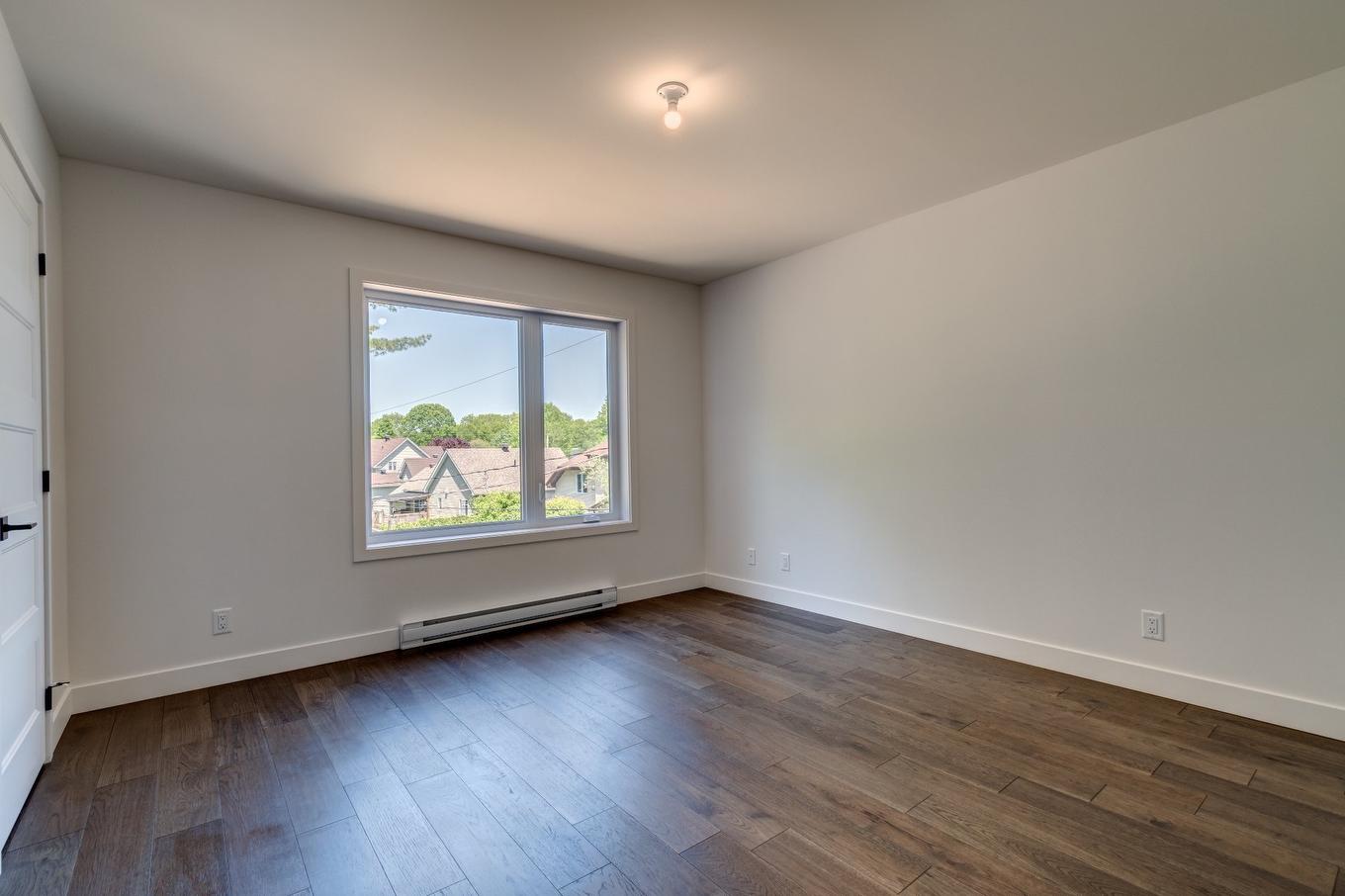 Chambre à coucher principale - 8726 Rue De Touraine, Sorel-Tracy, QC - Indoor Photo Showing Other Room