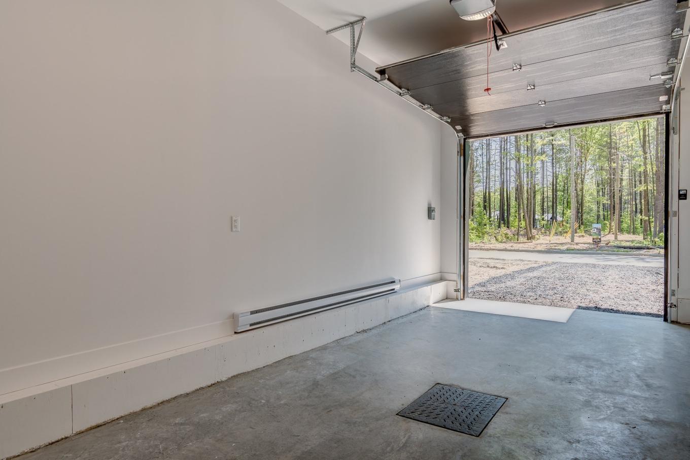 Garage - 8726 Rue De Touraine, Sorel-Tracy, QC - Indoor