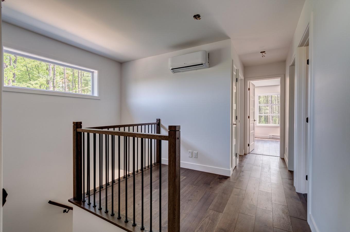 Corridor - 6027 Rue De La Rochelle, Sorel-Tracy, QC - Indoor Photo Showing Other Room