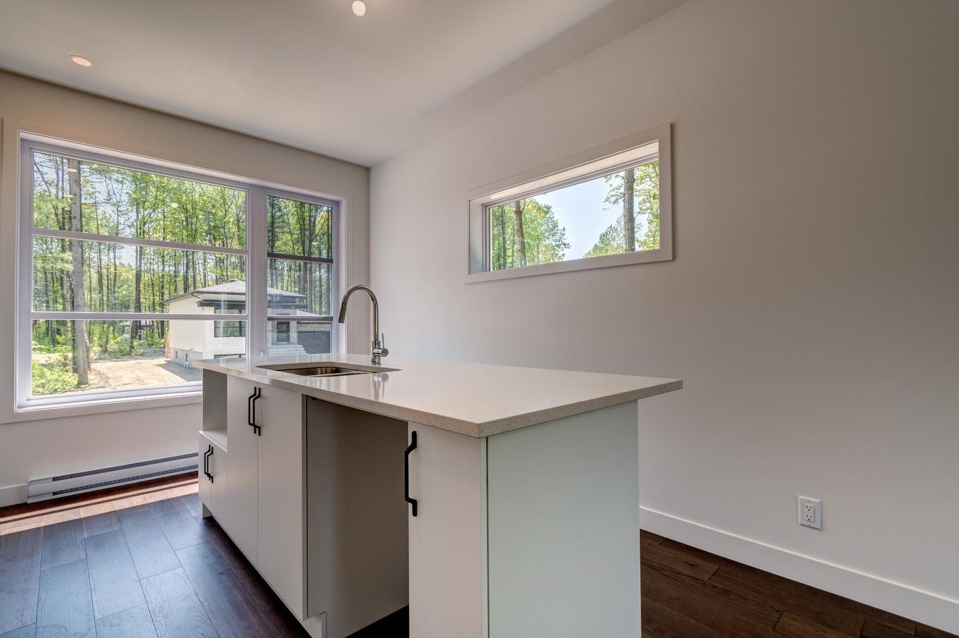Cuisine - 6027 Rue De La Rochelle, Sorel-Tracy, QC - Indoor Photo Showing Kitchen