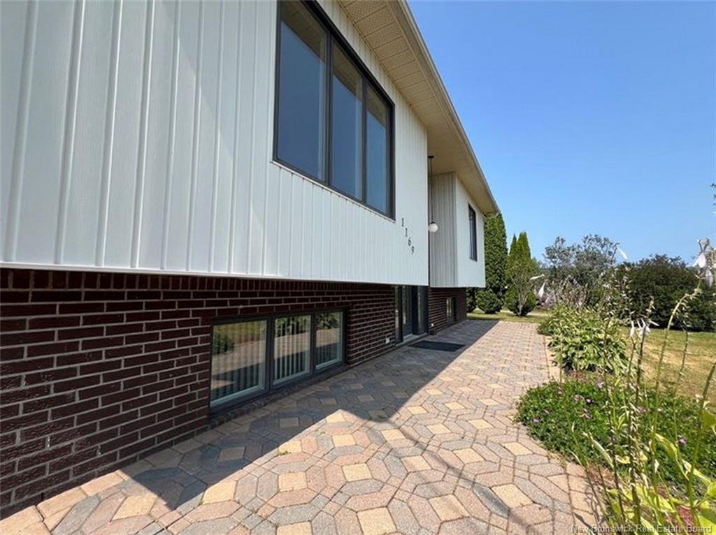 1169 St-Francois St, Edmundston, NB