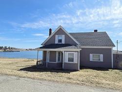 1 Hillside Boularderie Road Groves Point, NS B1Y 2X4