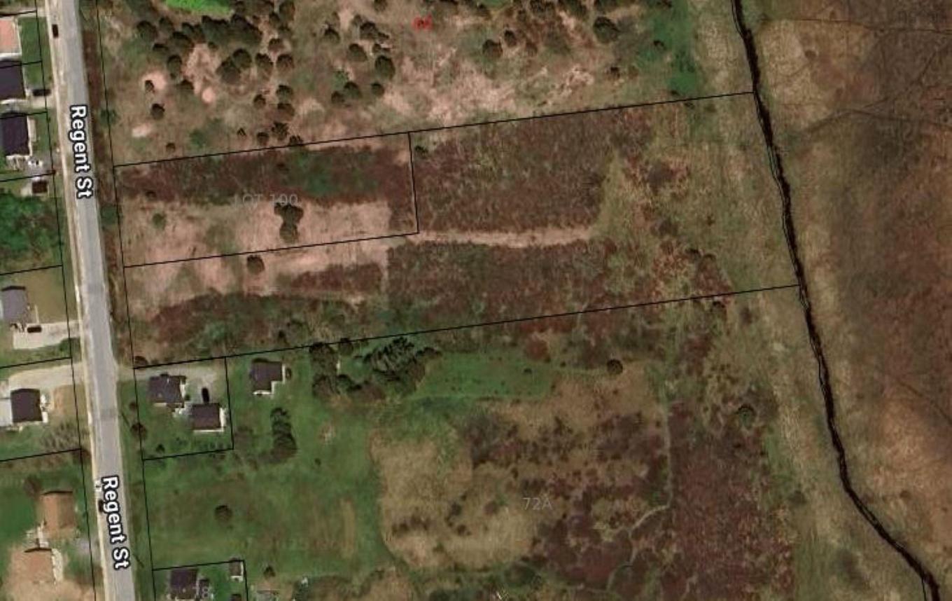 Lot Regent Street, Yarmouth, NS