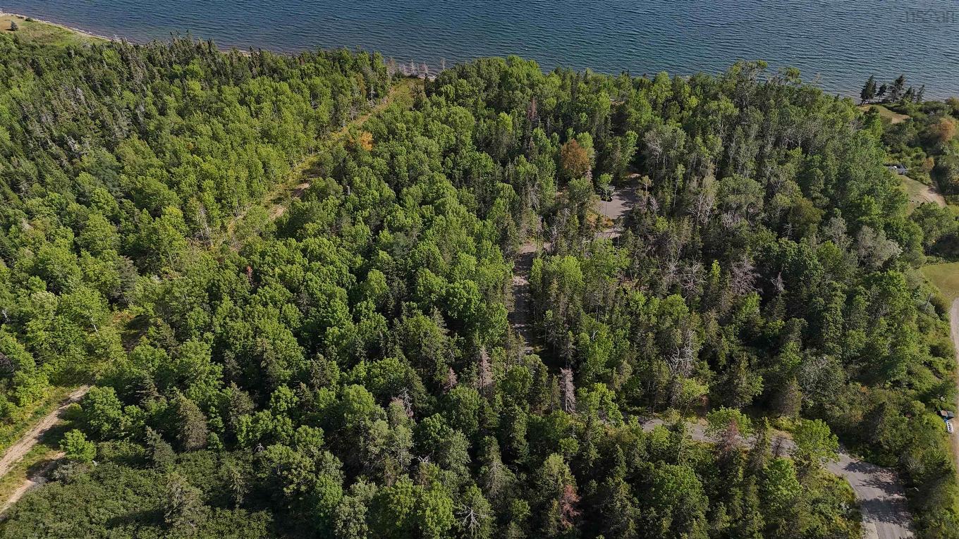 23-1 105 Highway, Baddeck Inlet, NS