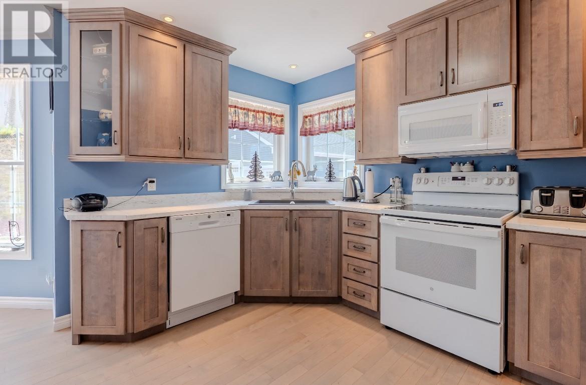 40 Main Road, Bristol'S Hope, NL - Indoor Photo Showing Kitchen