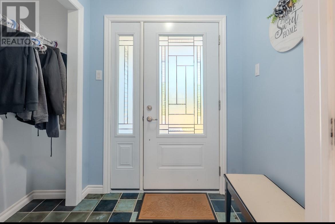 40 Main Road, Bristol'S Hope, NL - Indoor Photo Showing Other Room