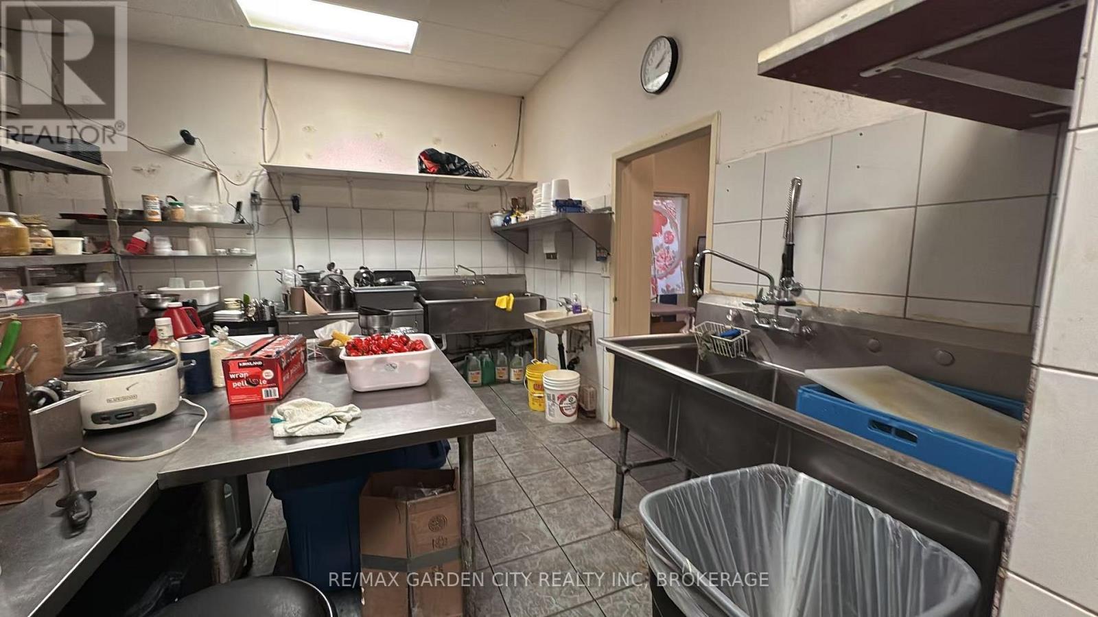 7 - 100 Fourth Avenue, St. Catharines (Ridley), ON