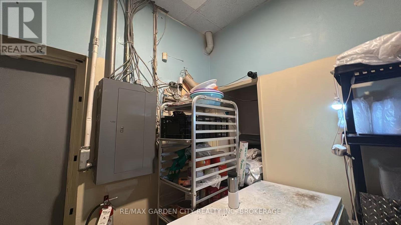 7 - 100 Fourth Avenue, St. Catharines (Ridley), ON