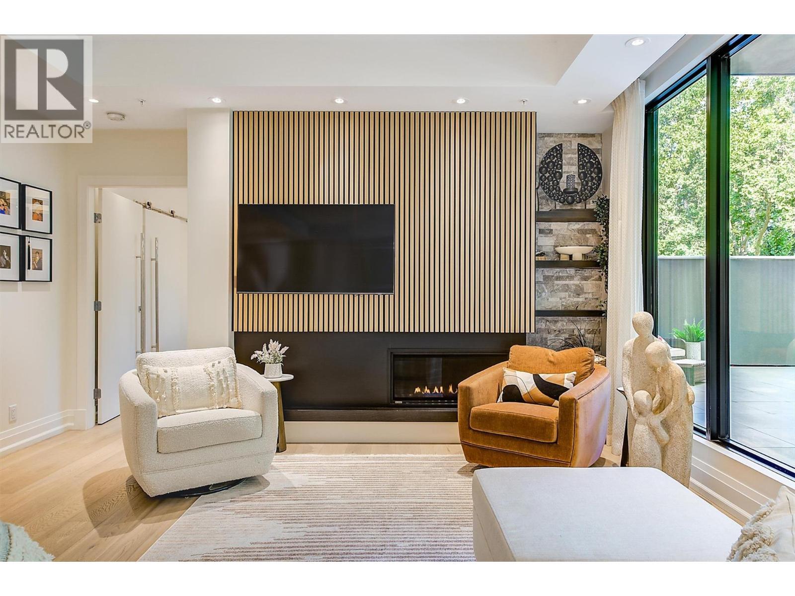 450 Groves Avenue Unit# 102, Kelowna, BC - Indoor