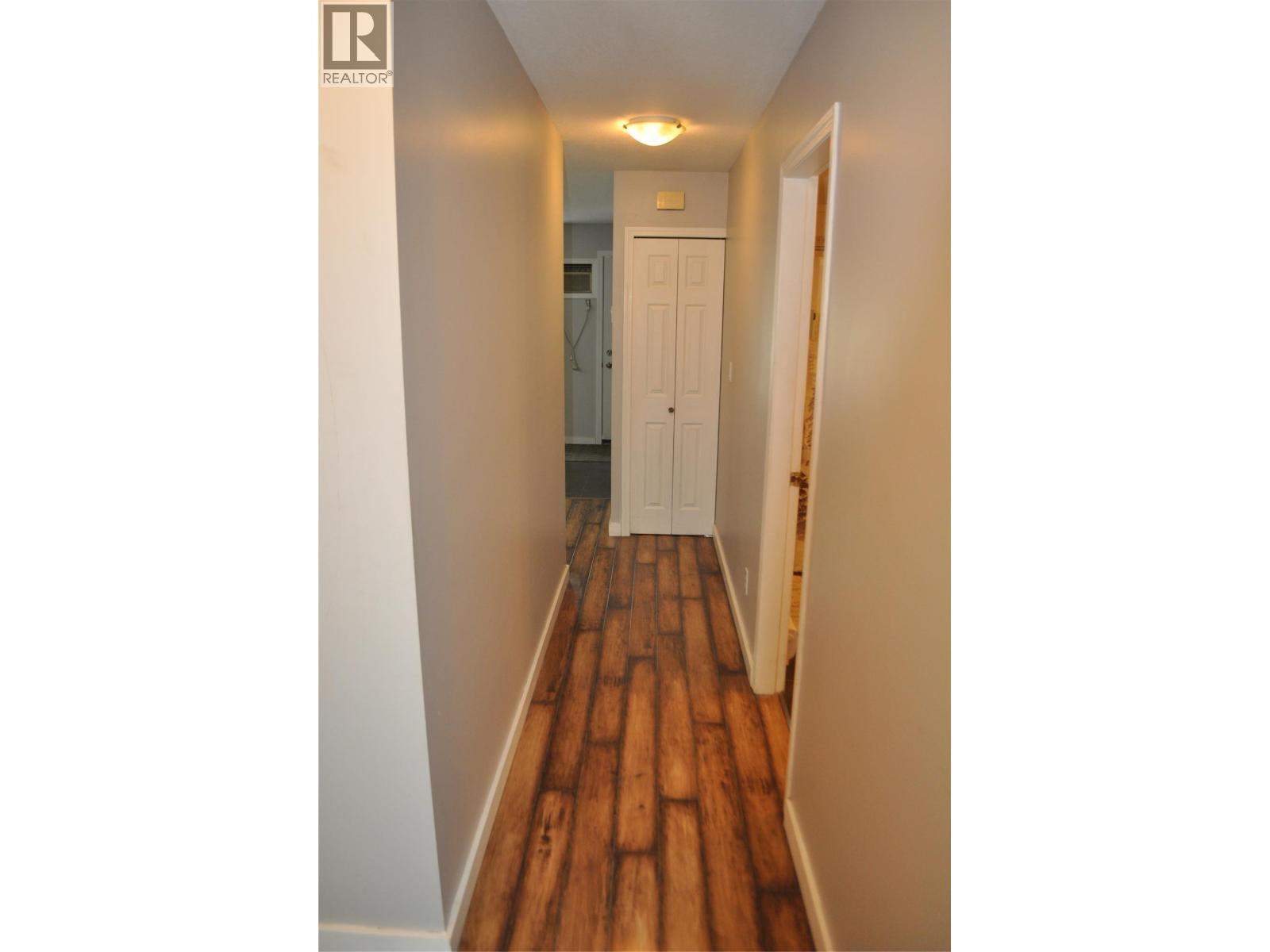 1047 Middleton Way Unit# 109, Vernon, BC - Indoor Photo Showing Other Room