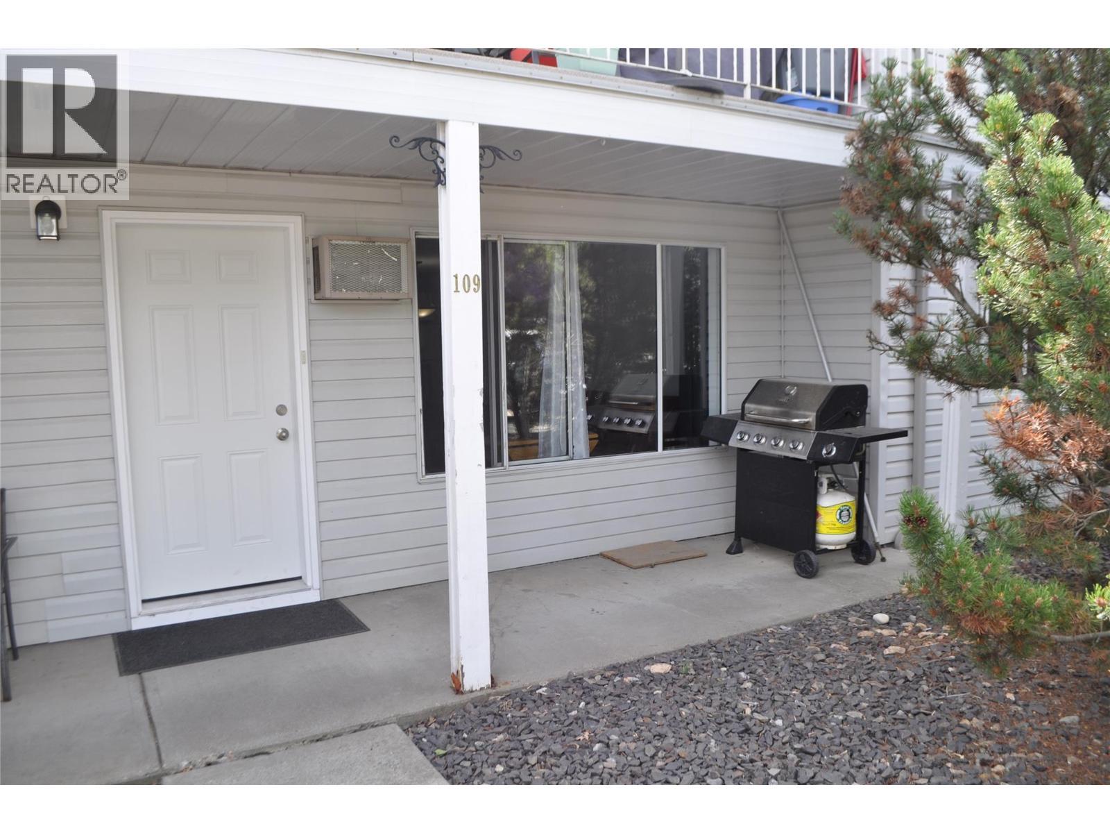 1047 Middleton Way Unit# 109, Vernon, BC - Outdoor With Exterior