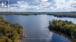 Star Lake steps away -