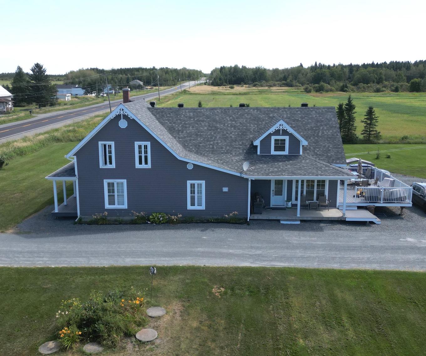 Photo aérienne - 343 - 345 Route 111, Val-D'Or, QC