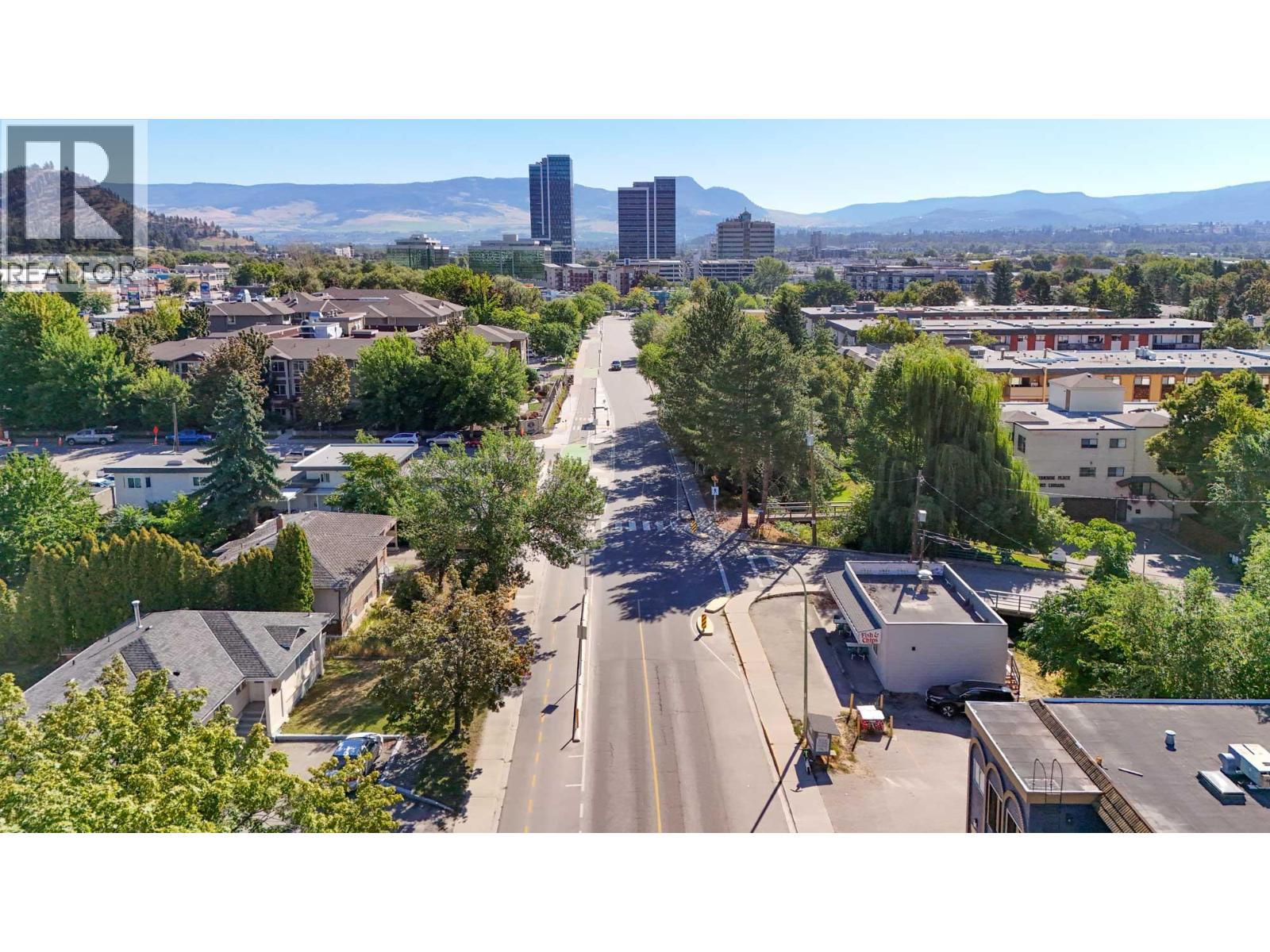 1359 Sutherland Avenue, Kelowna, BC