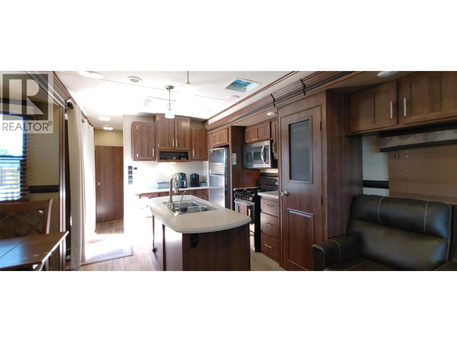 415 Commonwealth Road Unit# 428 Lot# 428, Kelowna, BC